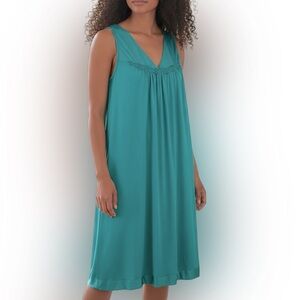 S / M Vintage Teal Sleeveless Slip Nightgown 👗